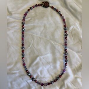 Mixed pearls necklace